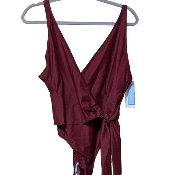 Cupshe Other - Cupshe one piece figure flattering side tie wrap swim suit burgundy 8